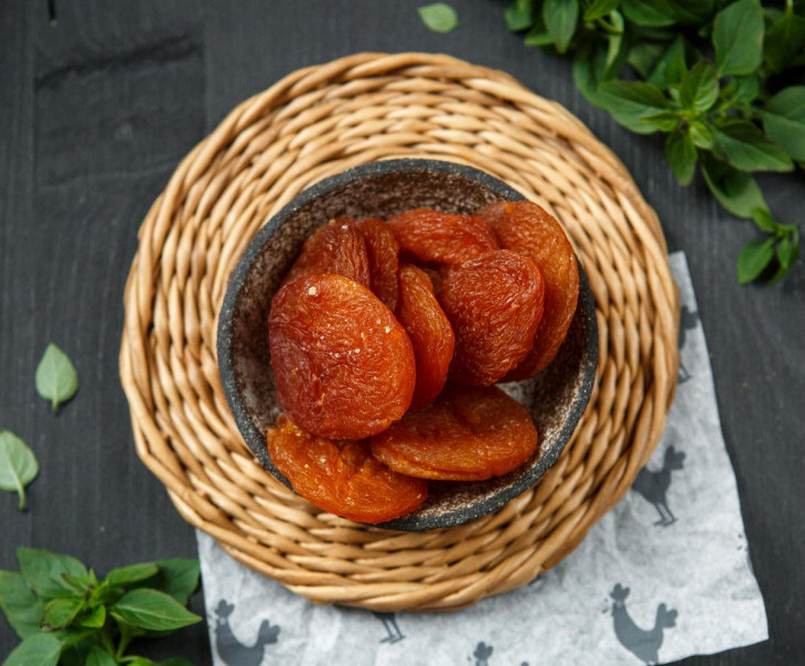 Курага шоколадная